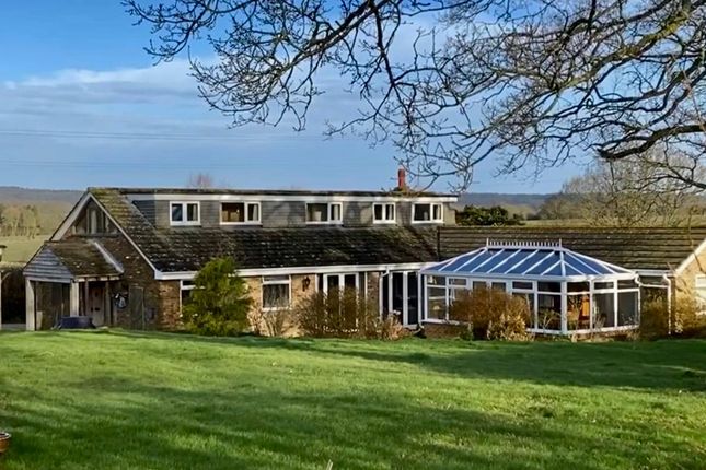 Binsted Road, Alton GU34 5 bed detached house for sale