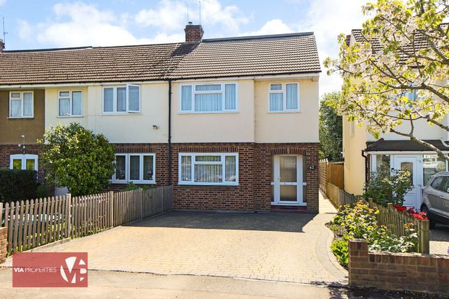Broomstick Hall Road, Waltham Abbey EN9 4 bed end of terrace house for sale