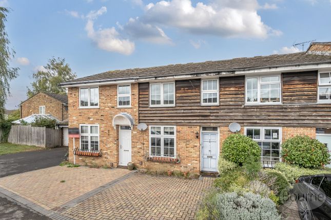Pennyfield, Cobham, Surrey, KT11 3 bed terraced house for sale