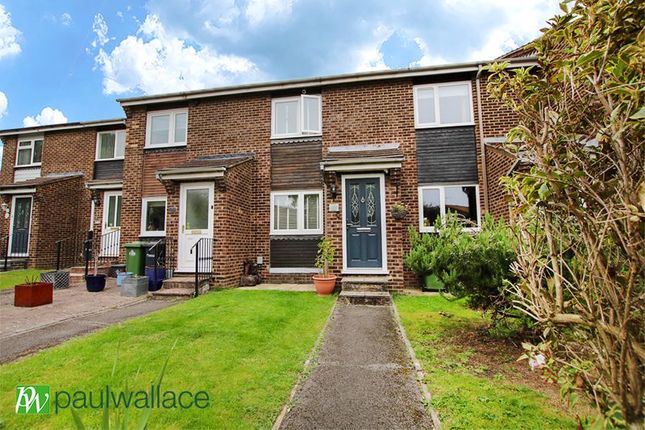 Longfield Lane, West Cheshunt 2 bed terraced house for sale