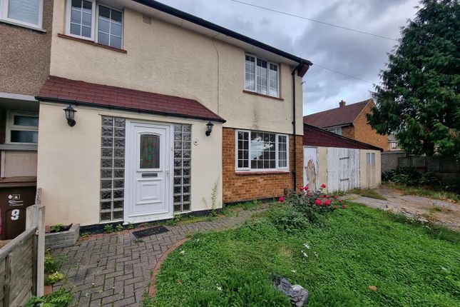 Hazel Grove, Romford 3 bed end of terrace house for sale