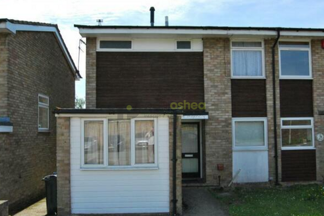 Kemsing Gardens, Canterbury, CT2 7RF 6 bed semi
