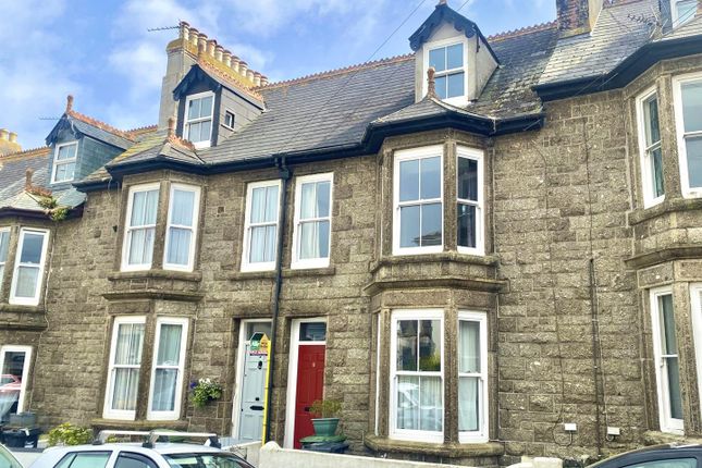 5 bedroom terraced house for sale