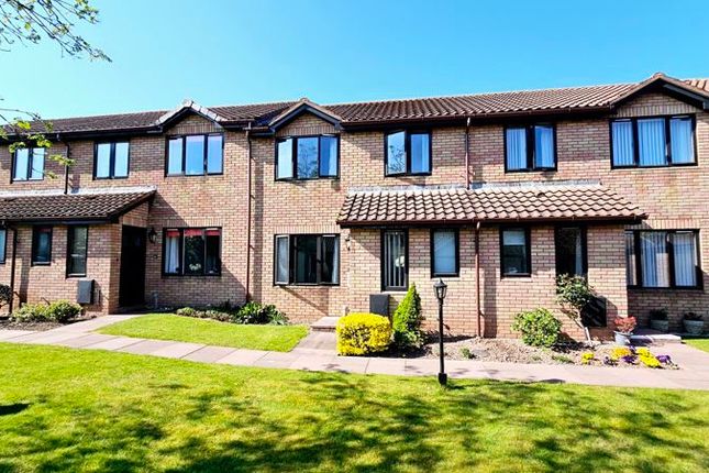 Brook Farm Court, Hereford HR2 2 bed terraced house for sale