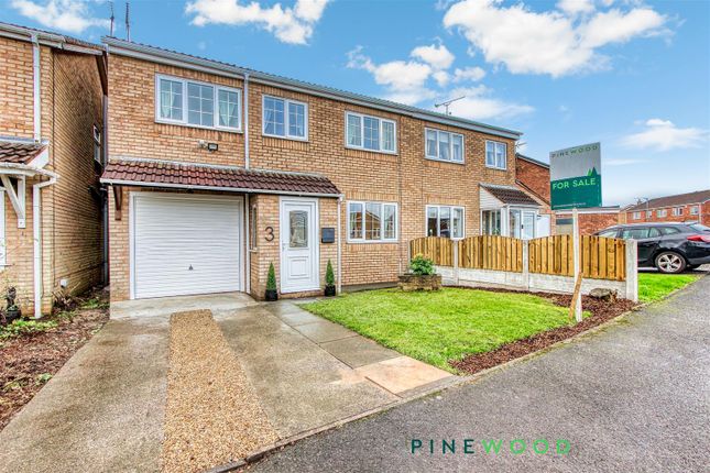 Meadow View, Chesterfield S42 4 bed semi
