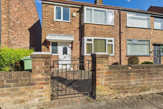 3 bedroom semi-detached house for sale