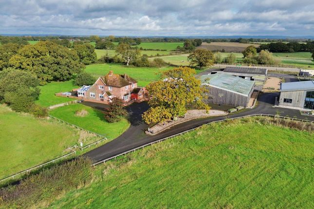 Redbrook Street, Woodchurch TN26 4 bed detached house for sale