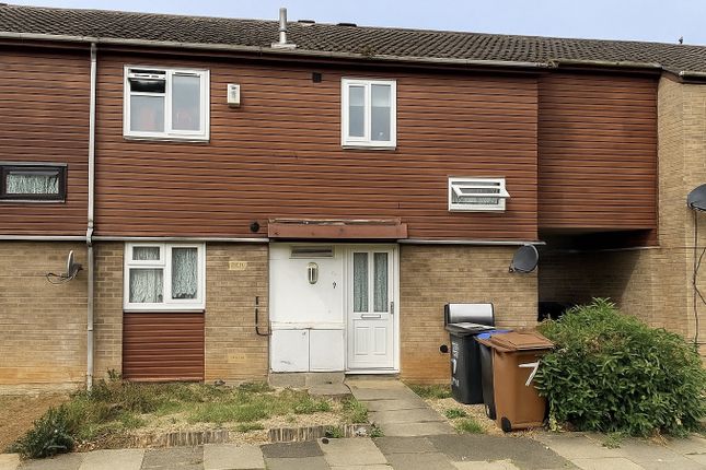 Lower Meadow Court, Thorplands, NN3 8AU 5 bed terraced house for sale