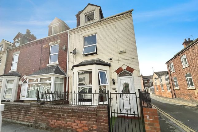Dunhill Road, East Yorkshire DN14 4 bed end of terrace house for sale
