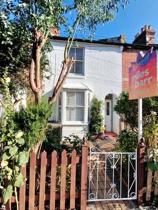 Lansdown Road, Canterbury, CT1 2 bed terraced house for sale