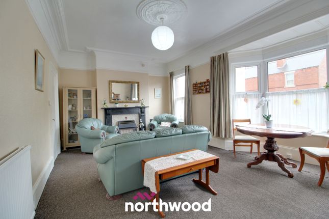 Shadyside, Doncaster DN4 6 bed character property for sale
