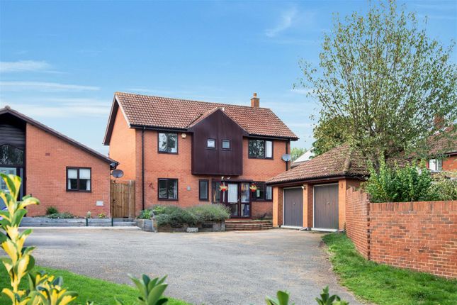 Tadmere, Two Mile Ash, Milton Keynes 4 bed detached house for sale