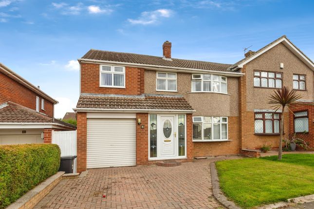 5 bedroom semi-detached house for sale