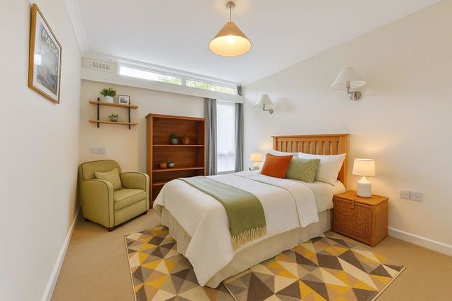 New Dover Road, Canterbury 2 bed apartment for sale