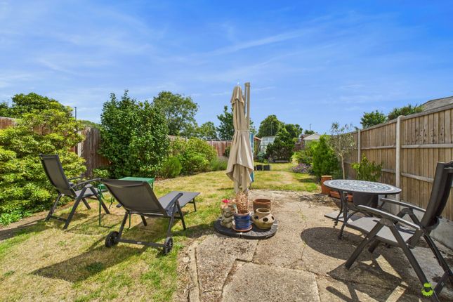 14 BELVEDERE ROAD, BEXLEYHEATH 3 bed semi