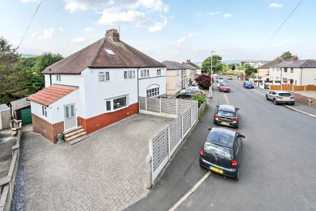 The Crescent, Otley, West Yorkshire... 4 bed semi