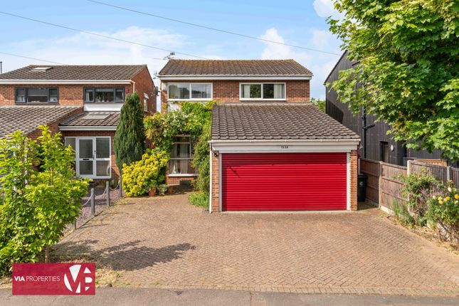 Old Nazeing Road, Broxbourne EN10 4 bed detached house for sale