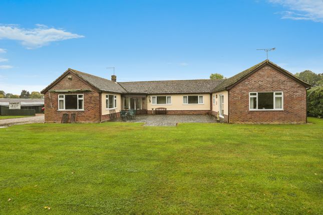 4 bedroom detached bungalow for sale