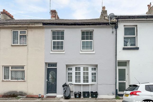 2 bedroom maisonette for sale