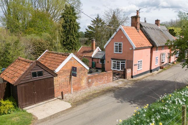 The Old Bakehouse, Swingleton Green... 2 bed cottage for sale