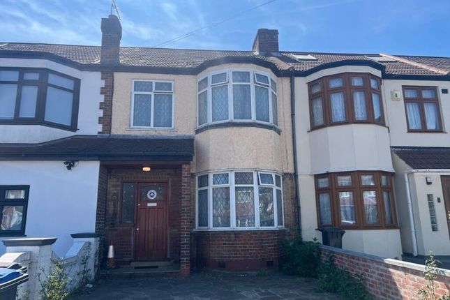 Carterhatch Road, Enfield 3 bed terraced house for sale