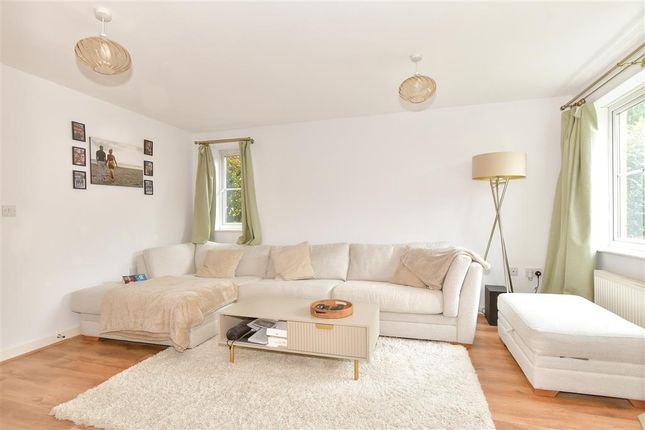 Monarch Drive, Kemsley... 3 bed end of terrace house for sale