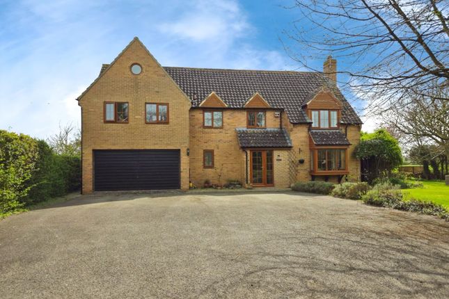 Elmore Back, Elmore, Gloucester, GL2 3ST 4 bed detached house for sale