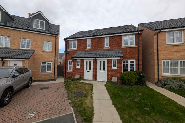 2 bedroom semi-detached house for sale