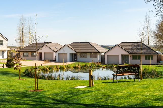 Coppers Meadow, Melton Mowbray, LE14 2 bed detached bungalow for sale