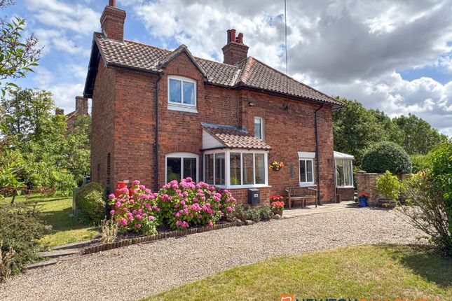 Ossington Road, 5 NG22 3 bed detached house for sale