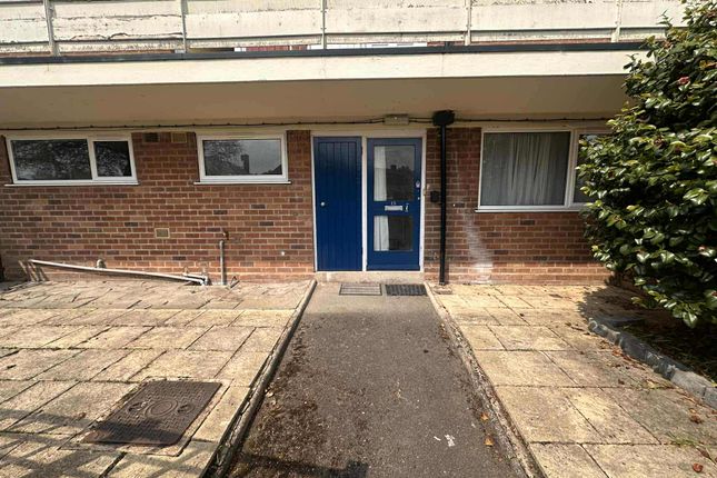 2 bed flat