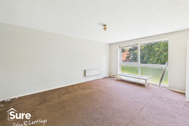 Cleves Road, Hemel Hempstead... 2 bed flat for sale
