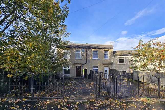Cross Lane, Huddersfield HD4 2 bed house for sale