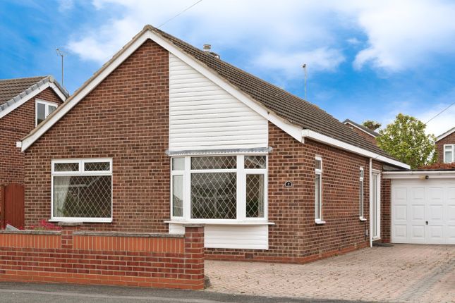 Bessacarr Avenue, Hull HU10 2 bed detached bungalow for sale