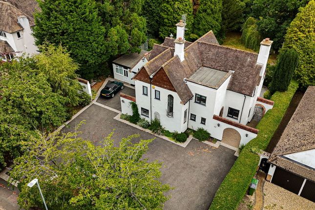 Glenfield Frith Drive, Leicester LE3 4 bed detached house for sale