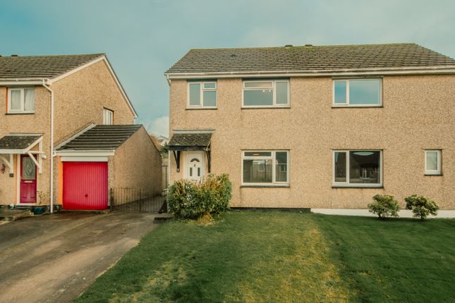 7 Kernow Close, Bodmin, PL31 2BX 3 bed semi