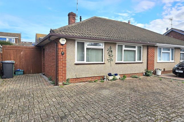 Charlecote Avenue, Tuffley, Gloucester 2 bed semi