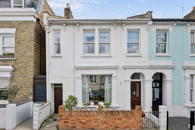 Cowper Road, London W3 5 bed house for sale