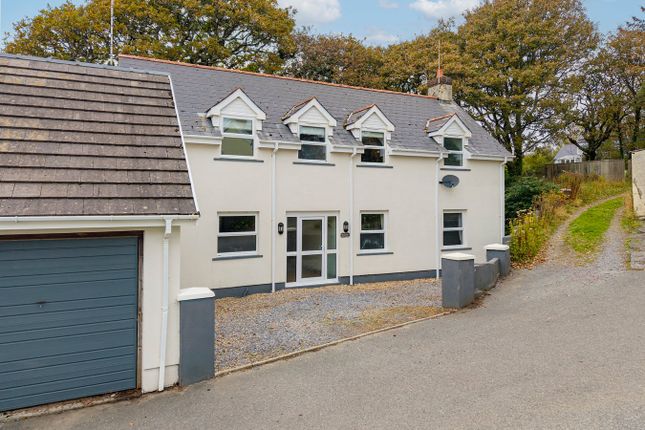 Saundersfoot SA69 4 bed detached house for sale