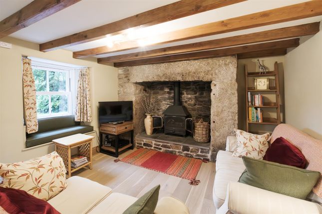 Lowertown TR13 2 bed cottage for sale