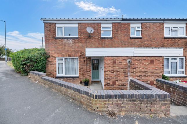 Burns Road, Royston SG8 3 bed end of terrace house for sale