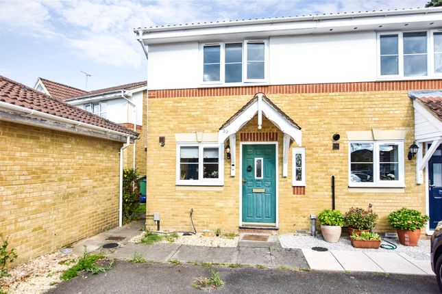 Richmond Close, Hampshire GU14 2 bed end of terrace house for sale