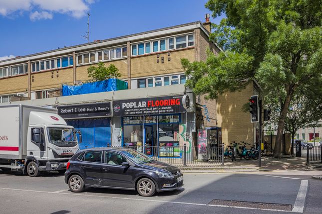 Poplar High Street, E14 3 bed maisonette for sale
