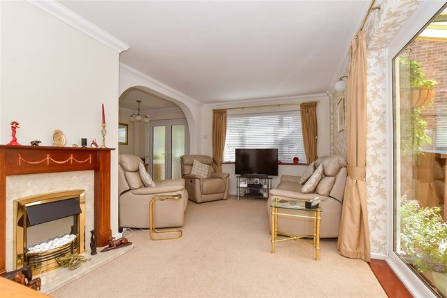 3 bed semi-detached house