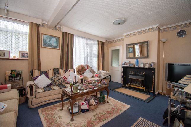 Fairfax Road, Leicester 3 bed detached house for sale