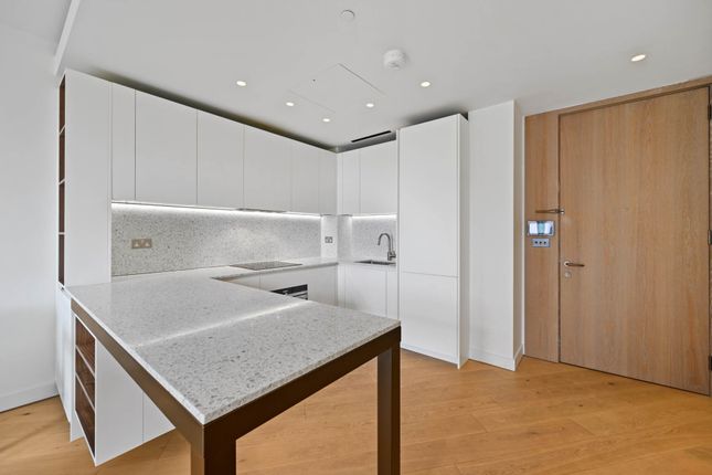 Wood Crescent, London, W12 7GN 1 bed apartment for sale