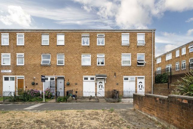 Malpas Road, London E8 4 bed flat for sale