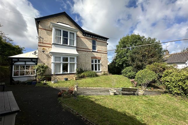 Hilltop Road, Bideford, Devon, EX39 6 bed detached house for sale