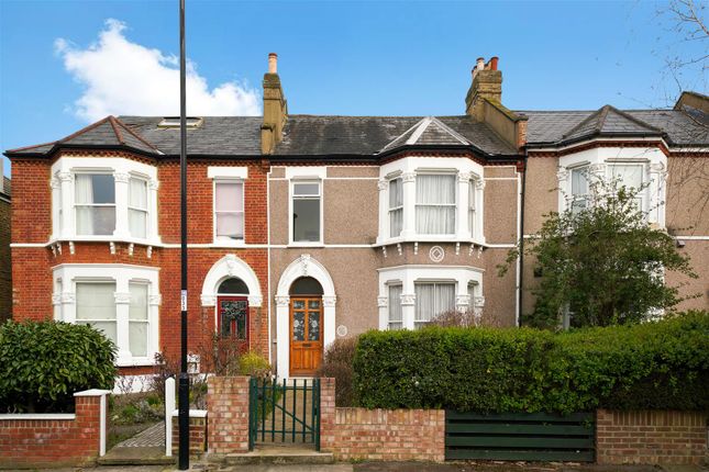 Wellmeadow Road, London SE6 4 bed terraced house for sale