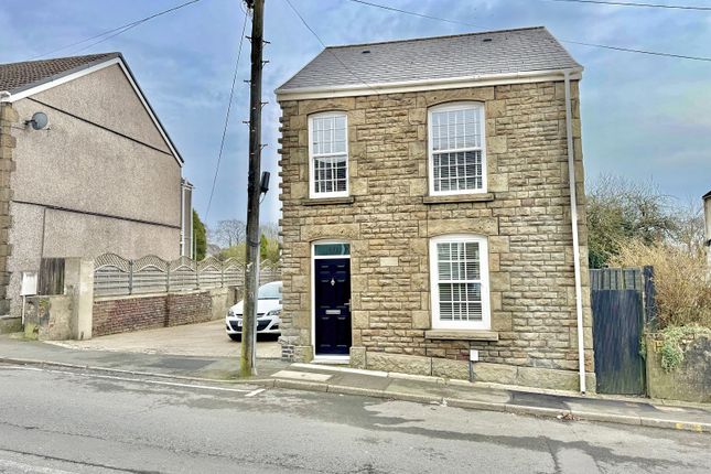 Ravenhill Road, Ravenhill, Swansea... 3 bed detached house for sale